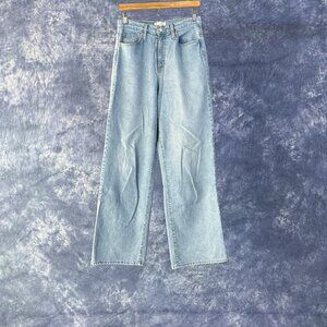 Universal Thread Light Blue Flare & Wide Leg Jeans